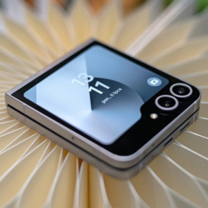 Samsung Galaxy Z Flip7 FE